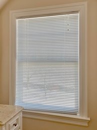 A Set Of 8  White Aluminum Micro Blinds - Upstairs