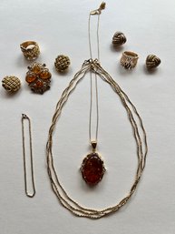 Generous Mixed Gold Tone Amber Lot With Pendants And Earrings And Rings