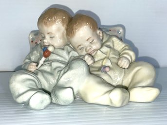 Lladro Two Babies Named 'Little Dreamers' Made In Spain