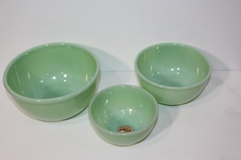 Vintage 3-bowl JadeIte Set - Never Used! Original Sticker