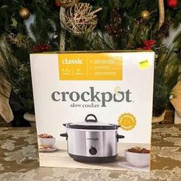 Crock-Pot Slow Cooker 4.5qt Brand New In The Box