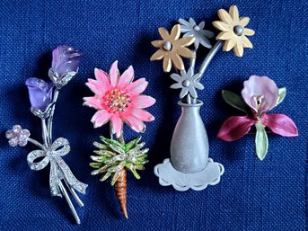 Pretty Lot Of Assorted Colorful Flower Brooches - Most Vintage