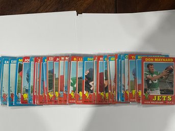 1971 Topps Football Card Lot. Over 35 Cards Total.        Very Clean Cards.     All Cards In Pictures