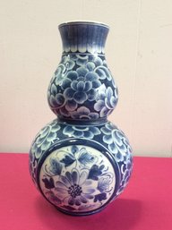 Blue And White Wall Hanging Pottery Vase Hand Made In Thailand