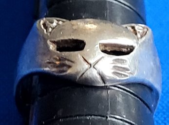 Fabulous (Grumpy) Cat Face Sterling Silver Vintage Ring