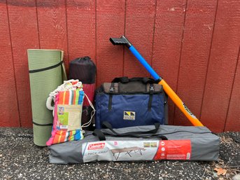 Camping And Outdoors Miscellaneous Lot