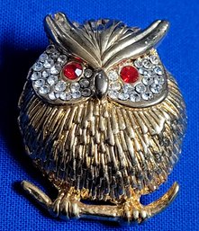 Vintage Adorable Gold Tone Owl Brooch With Rhinestones And Red Eyes