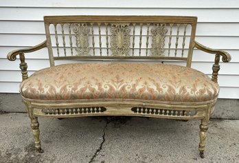 FRENCH PROVINCIAL BENCH