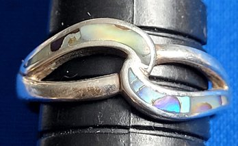 Lovely Abalone Inset Infinity Link Vintage Sterling Silver Ring