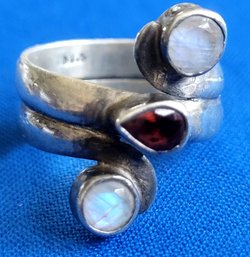 Beautiful Moonstone  And Garnet Gemstone Sterling Silver Ring