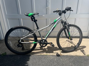 Cannondale Trail 24” Silver And Green