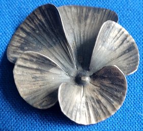 Sweet Vintage Sterling Silver Designer Stuart Nye Pansy Flower Brooch