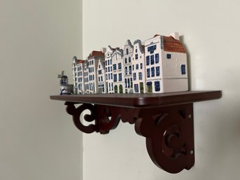 Amsterdam Singel Royal Goedewaagen Poly Delft Holland Miniature Village Lot On Wooden Shelf