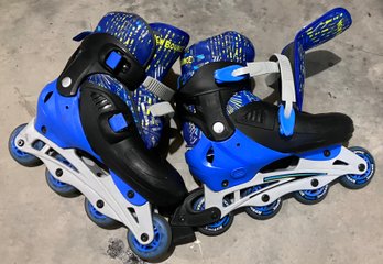 45. New Bounce Child Size Adjustable Roller Blades