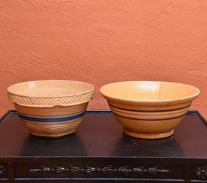 Vintage 104 USA Ceramic Bowl With Decorative Blue/Ochre Serving Bowl