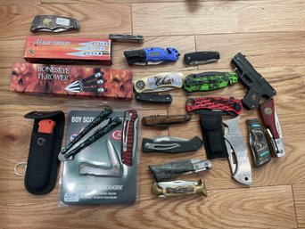 20 PLUS MOSTLY CONTEMPORARY POCKET KNIVES