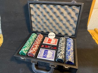 Leather Poker Box With Cards And Chips - New Still Sealed