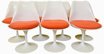 Set Of Seven Eero Saarinen (1910-1961) And Knoll International Fiberglass Tulip Chairs With Cushions