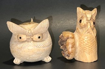TWO VINTAGE HAND CARVED FOLK ART WOODEN OWLS: Knot &  Burl, 2.75' By 3' (Knot), 3.5' By 2.5' (burl), Lot Of 2