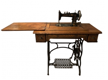 1910s Davis Electro Sewing Machine And Table  - Beautifully Refinished Antique!