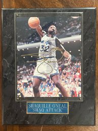 Shaquille O'Neal 'shaq Attack' Autographed Photo   Beautifully Signed In Gold Sharpie