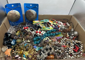 Lot Of Miscellaneous Jewelry