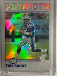 2004 Topps Chrome Refractor Tom Brady Card #125