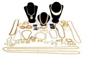 Monet Impressive Gold Tone Lot Of Vintage Costume Jewelry Pieces, Some In Original Packaging