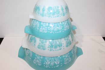 Pyrex Mixing Bowl Cinderella Set - Butterprint Design