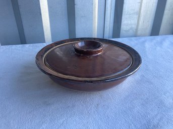 Ceramic Bowl With Lid