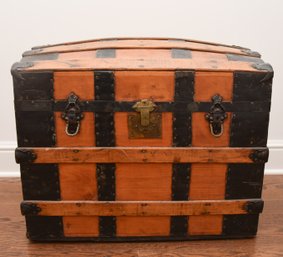 Antique Dome Top Steamer Trunk With Wheels