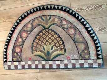 Southern Hospitality,pineapples Are Good Luck! Hook Rug, Half Round