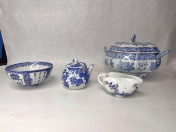 Charming Set Of Four Japanese Transferware Antiques