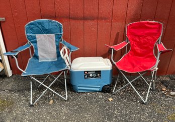 Tailgate And Camping Lot (2) Camp Chairs And Rolling Igloo Cooler