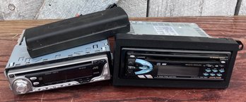 57. Alpine Cd/receiver COM-7854 & JVC KD-G310 MP3 Player Car Stereos