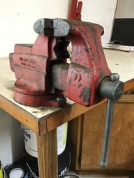 Craftsman Heavy Duty Bench Vise