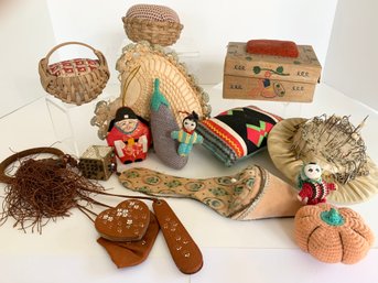 Collection Of 12 Vintage To Antique Sewing Pin Cushions & Sewing Related Items Including 2 Signed Baskets