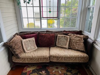 Bernhardt Victorian Style Sofa - Made In USA