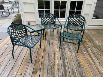 3 Mallin Outdoor Patio Chairs With Side Table