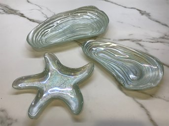 Trio Of TWOS COMPANY Glass Art