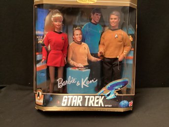 1996 Barbie & Ken 30th Anniversary Star Trek Gift Set Dolls NRFB 15006 Mattel