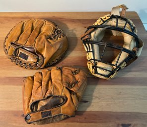 Old School Hutch Baseball Mitts & Spalding Catchers Face Mask