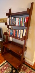 5 Shelf Leaning Bookcase Lot 1 34x18x74'