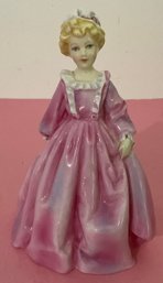 Royal Worcester Figurine, Grandmothers Dress #799938