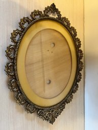 Vintage Metal, Oval, Convex Glass Frame