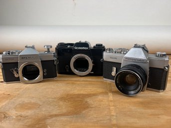 Vintage 35mm Cameras Fujica, Rolleiflex, Mamiya/Sekor Film