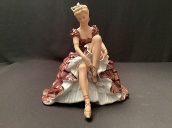 Lovely German Schaubach Kunst Ballerina Figurine Porcelain Vntage