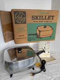New In Box Vintage GE Bridgeport, CT. King Size Automatic Skillet Original Paperwork Completely Immersible