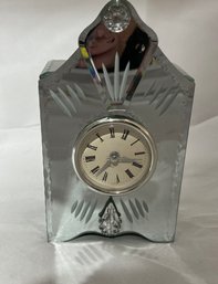 Retro Style Mirrored Mantel Clock