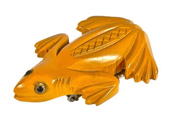 Rare Bakelite Plastic Carved Frog Brooch Having Glass Eyes